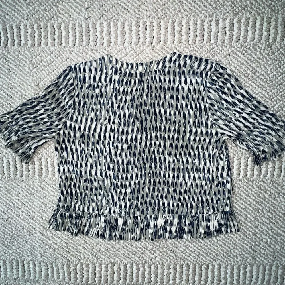 Madewell Sunpleat Lace-Up Top w/Painted Feathers - Sz S